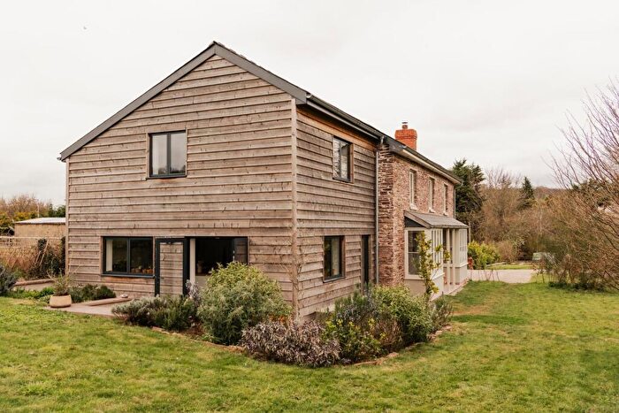 4 Bedroom Detached House For Sale In Hinton, Herefordshire, HR2