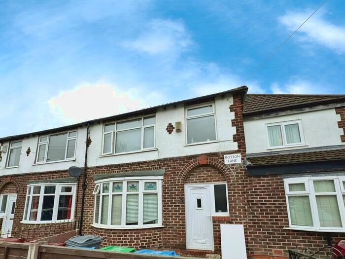8 Bedroom Semi-Detached House To Rent In Cotton Lane, Manchester, Greater Manchester, M20
