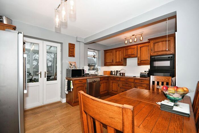 2 Bedroom Semi-Detached House For Sale In Earl Sterndale, Buxton, SK17