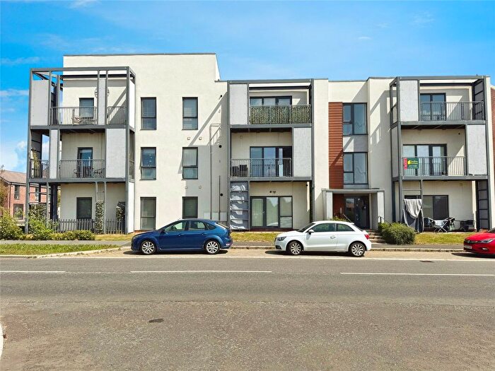 1 Bedroom Flat For Sale In Old Oak Way, Harlow, Essex, CM17