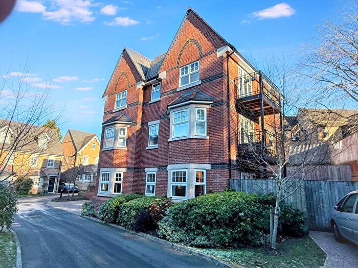 2 Bedroom Flat For Sale In Fair Acre, High Wycombe, HP13