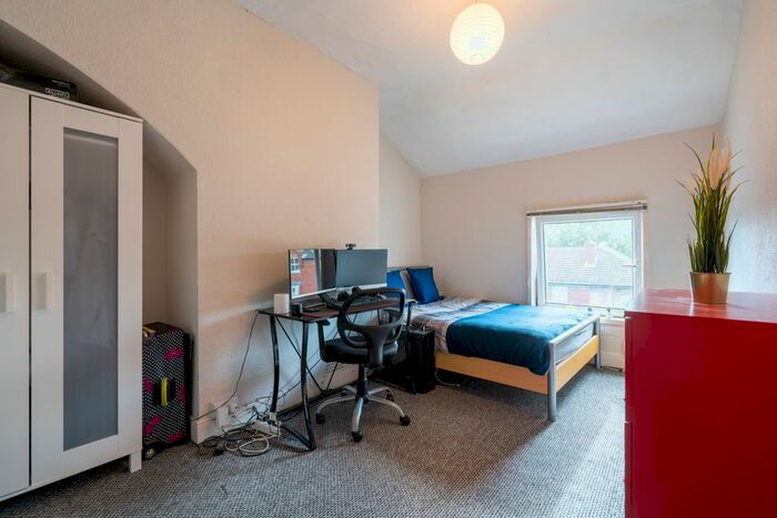 4 Bedroom Terraced House To Rent In Carholme Road, Lincoln LN1