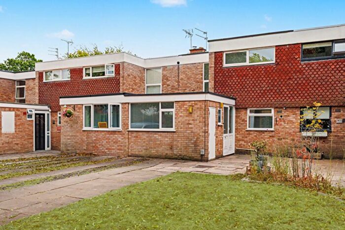 3 Bedroom Terraced House For Sale In Coniston Road, Leamington Spa, CV32