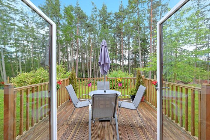 2 Bedroom Flat For Sale In East Park, Banchory, AB31