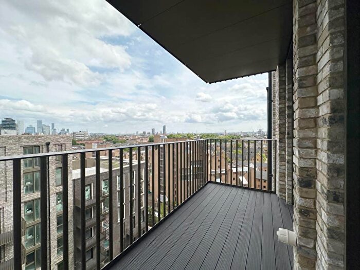 1 Bedroom Flat To Rent In Merino Gardens, London Dock, E1W
