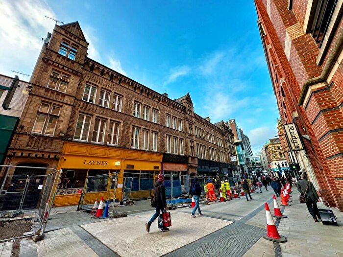 1 Bedroom Flat To Rent In New Station Street, - New Station Street, Leeds, LS1