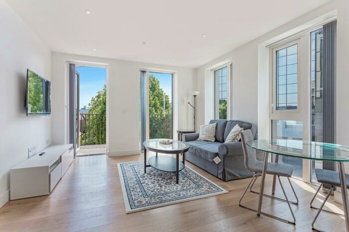 1 Bedroom Apartment To Rent In Ariel House, London Dock, Wapping, E1W