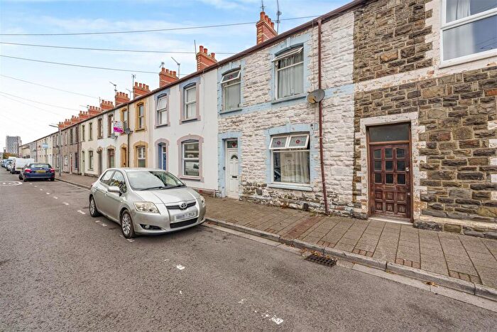 3 Bedroom Terraced House For Sale In Topaz Street, Cardiff, CF24