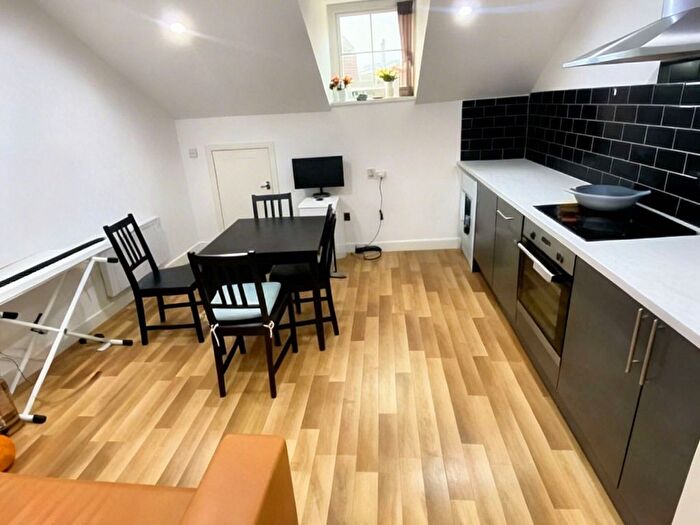 1 Bedroom Flat To Rent In Mabgate, Leeds, LS9