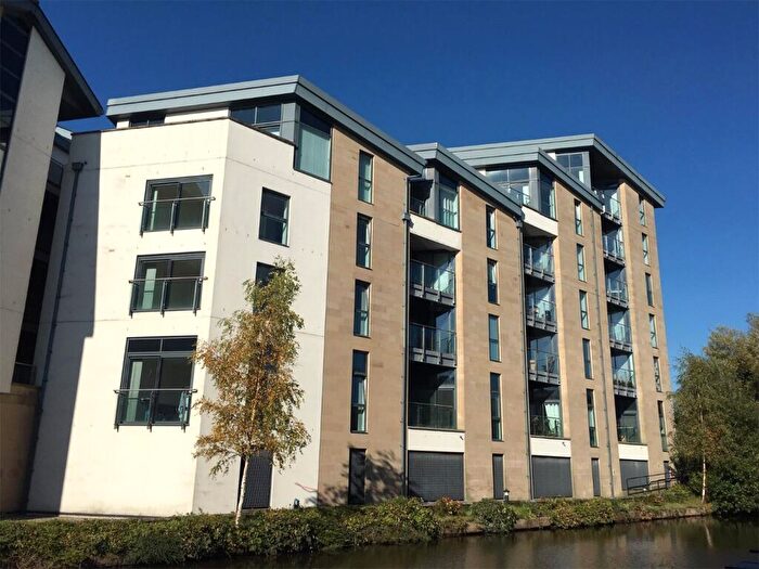 Apartment To Rent In Court View, Aalborg Place, LA1