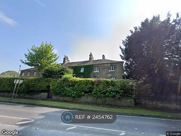 3 Bedroom Terraced House To Rent In Leeds Road, Harewood, Leeds, LS17