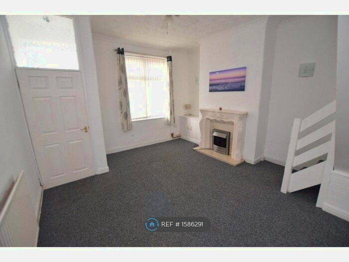 2 Bedroom Terraced House To Rent In Somerset Road, Doncaster, DN1
