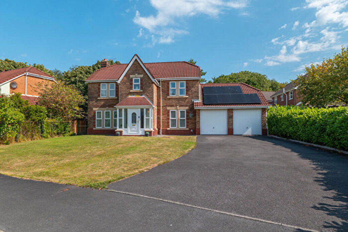 4 Bedroom Detached House For Sale In Ambleway, Walton-le-Dale, PR5