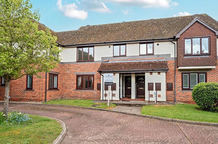 2 Bedroom Maisonette For Sale In Oldfield View, Hartley Wintney, Hook, RG27