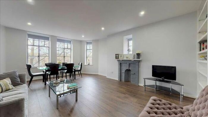 3 Bedroom Flat To Rent In Clive Court, London, W9