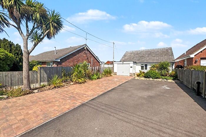 3 Bedroom Detached Bungalow For Sale In Wool, BH20