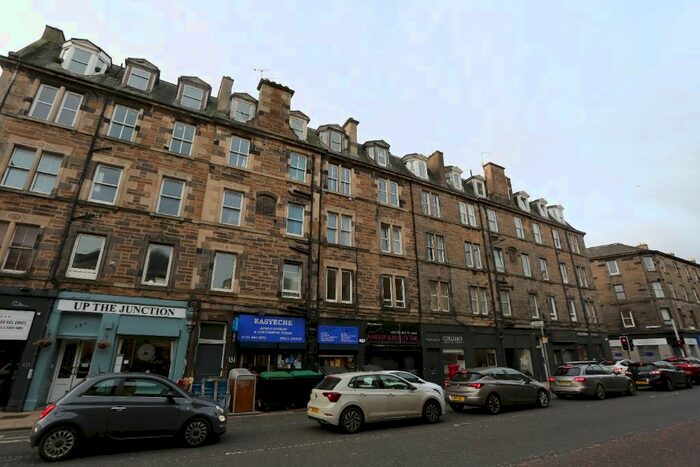 2 Bedroom Flat To Rent In Great Junction Street, Leith, Edinburgh, EH6