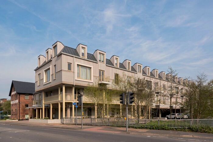 2 Bedroom Flat For Sale In Prewetts Mill Apartments, Mill Bay Lane, Horsham, West Sussex, RH12