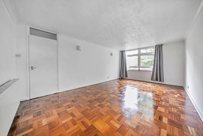 1 Bedroom Flat To Rent In Carlton Court, Anerley, London, SE20