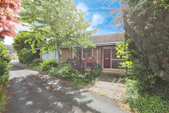 2 Bedroom Bungalow For Sale In Gloucester Lane, Mickleton, Chipping Campden, Gloucestershire, GL55