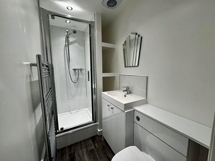 1 Bedroom Flat To Rent In Howburn Place, Aberdeen, AB11
