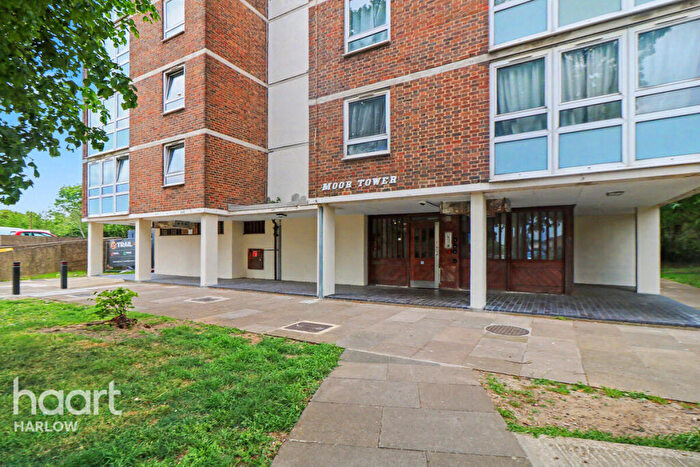 1 Bedroom Flat To Rent In Waterhouse Moor, Harlow, CM18