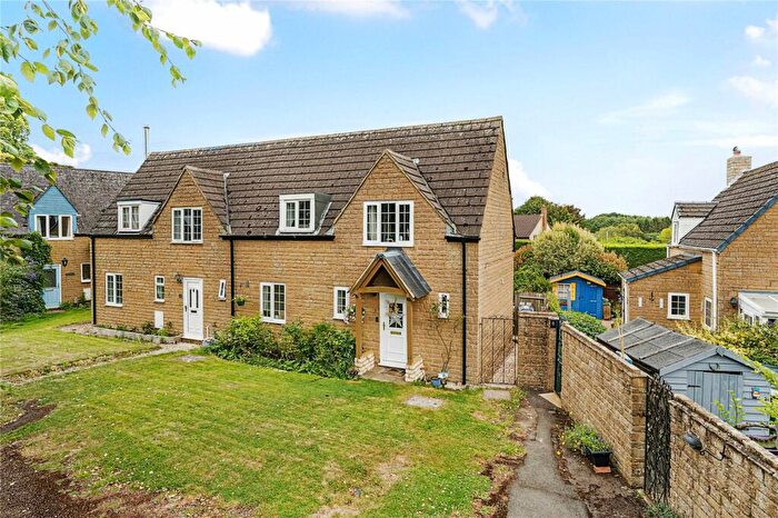 3 Bedroom Semi-Detached House For Sale In Home Farm Court, Norton, Daventry, Northamptonshire, NN11