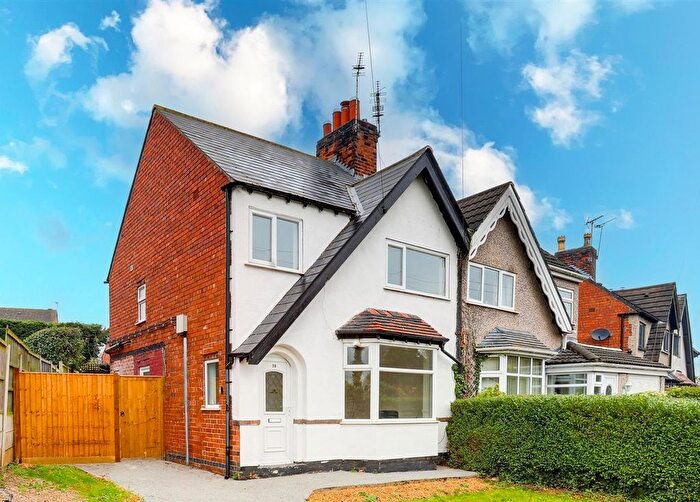 3 Bedroom Semi-Detached House To Rent In Lock Lane, Sandiacre, Nottinghamshire, NG10