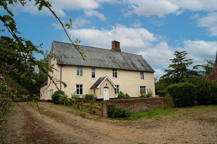5 Bedroom Cottage To Rent In Willingham Hall, Willingham St. Mary, Beccles, NR34