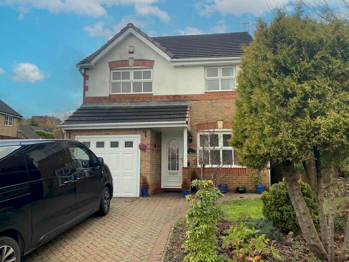 Houses for sale & to rent in NP12 2DY, PENMAEN INDUSTRIAL ESTATE