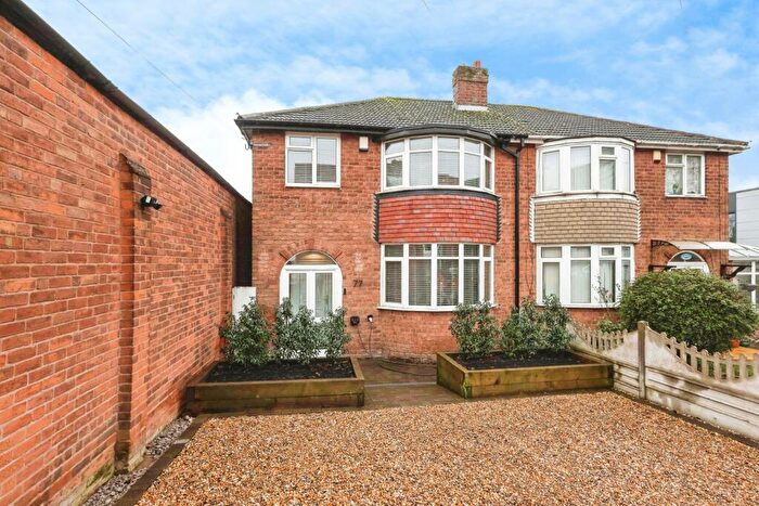 3 Bedroom Semi Detached House For Sale In Orphanage Road, Birmingham, West Midlands, B24