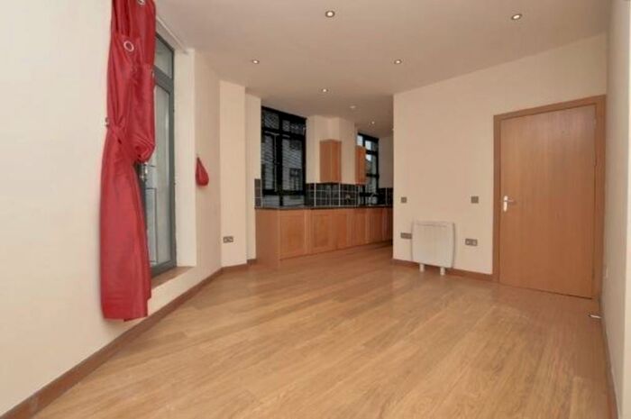 2 Bedroom Apartment To Rent In St. Stephens Avenue, Bristol, BS1
