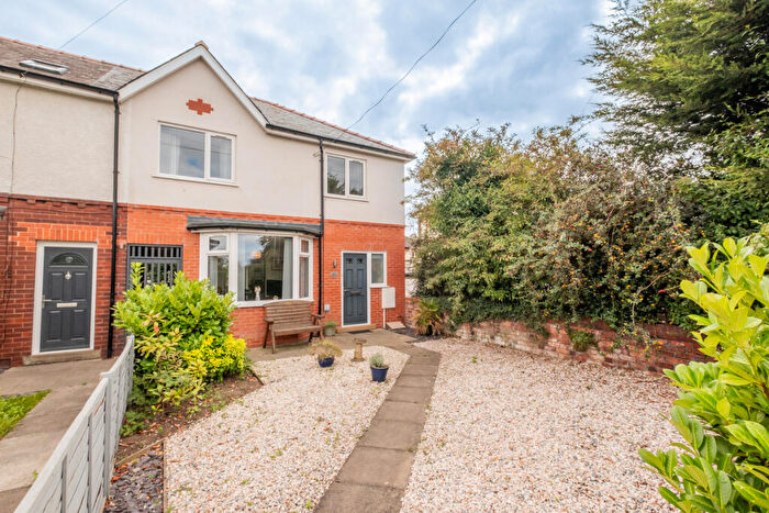 3 Bedroom End Of Terrace House For Sale In Preston Road, Lytham, FY8