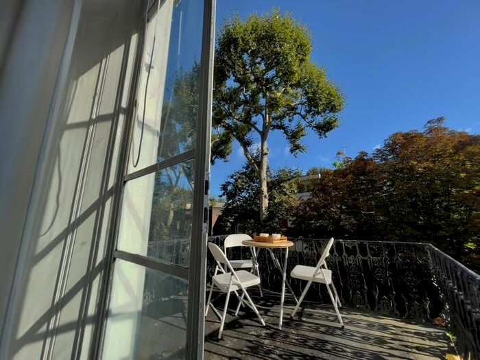 Studio To Rent In Queensborough Terrace, Bayswater, W2