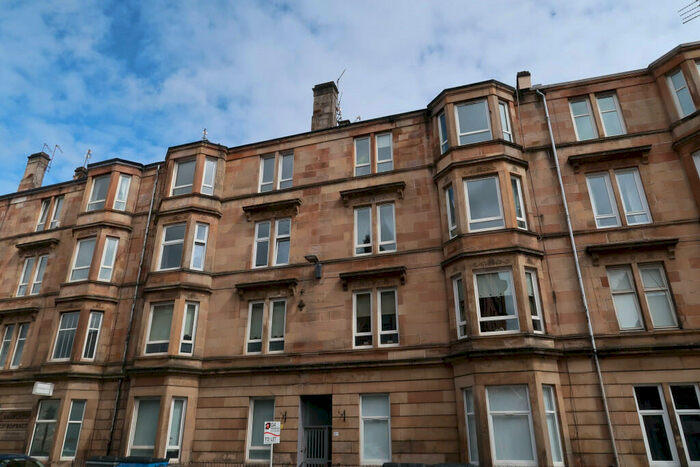 2 Bedroom Flat To Rent In Kilmarnock Road, Shawlands, G41