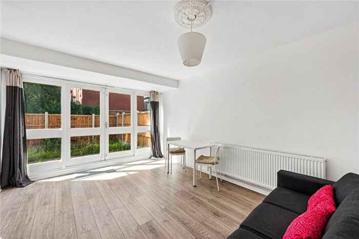 3 Bedroom Apartment For Sale In Stevens Avenue, London, E9