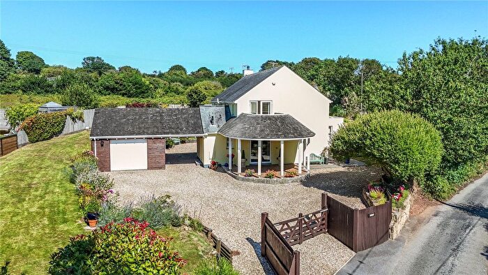 4 Bedroom Detached House For Sale In Hewas Water, St Austell, PL26