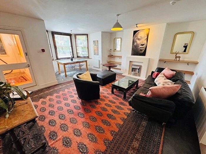 1 Bedroom Flat To Rent In Kingsdown Parade, Bristol, BS6