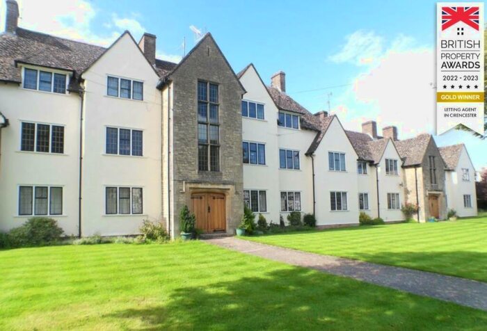 2 Bedroom Apartment To Rent In Shepherds Way, Cirencester, GL7