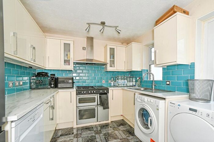 2 Bedroom Semi-Detached House For Sale In Bergman Close, Swindon, SN25