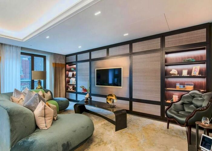 2 Bedroom Flat To Rent In The Clarges, Ashburton Place, Mayfair, W1J