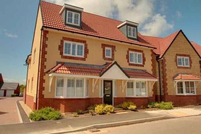 5 Bedroom Detached House For Sale In Kingfisher Road, Evercreech, BA4