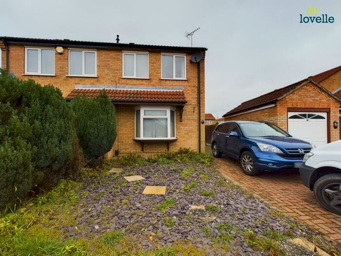 2 Bedroom Semi-Detached House To Rent In Beaufort Road, Lincoln, LN2