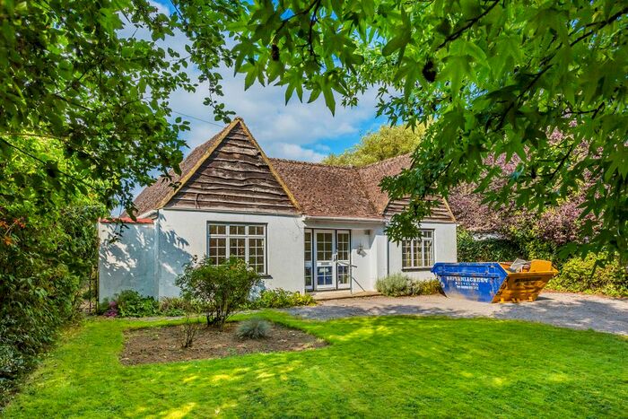 4 Bedroom Detached Bungalow For Sale In Dean Oak Lane, Leigh, Reigate RH2