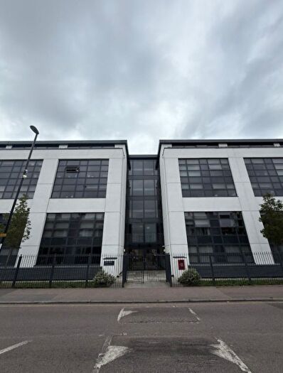 1 Bedroom Flat To Rent In Trundleys Road, London, SE8