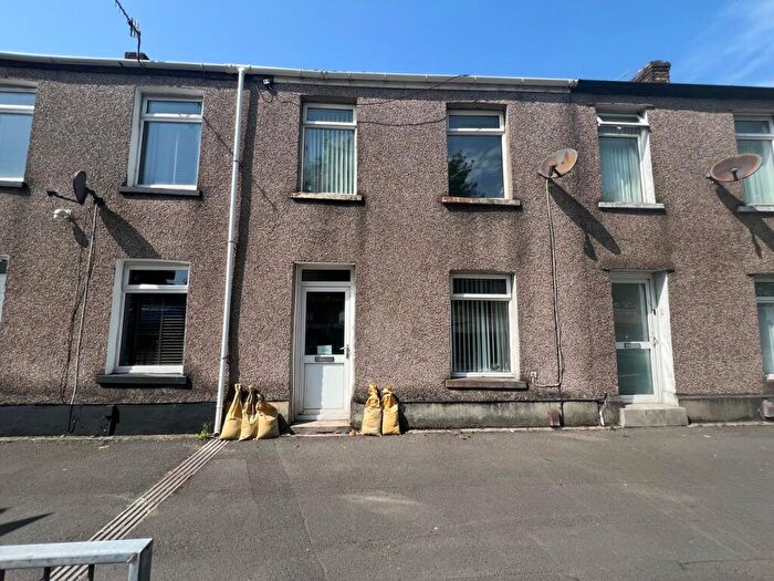3 Bedroom Terraced House For Sale In Pant Yr Heol, Neath, SA11