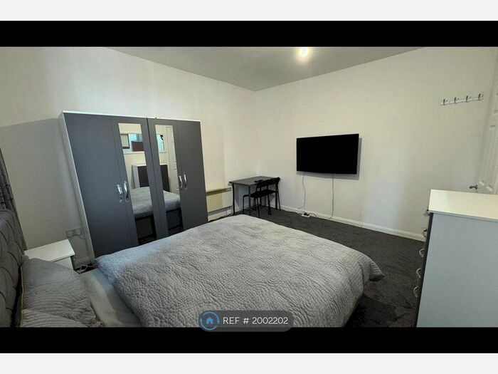 2 Bedroom Flat To Rent In Outram Street, Sutton-In-Ashfield, NG17