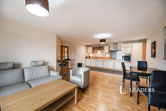 1 Bedroom Flat To Rent In The Canalside, Gunwharf Quays, Portsmouth, PO1