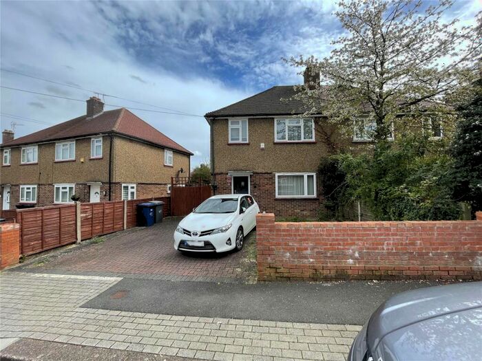 3 Bedroom Semi-Detached House To Rent In Westbrook Crescent, Cockfosters, Barnet, EN4
