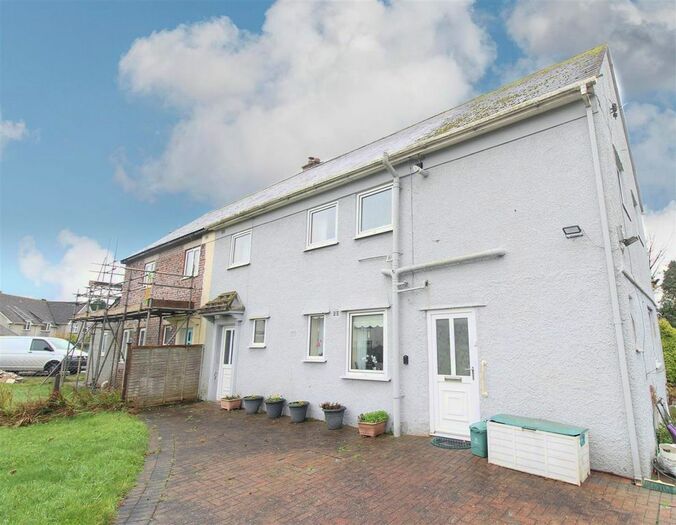 4 Bedroom Semi-Detached House For Sale In Lunnon Close, Lunnon, Parkmill, Swansea SA3